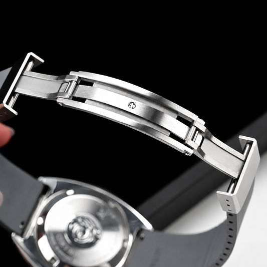 Smooth Cut to Size FKM Rubber Strap - Black 18mm / 19mm / 20mm / 21mm / 22mm