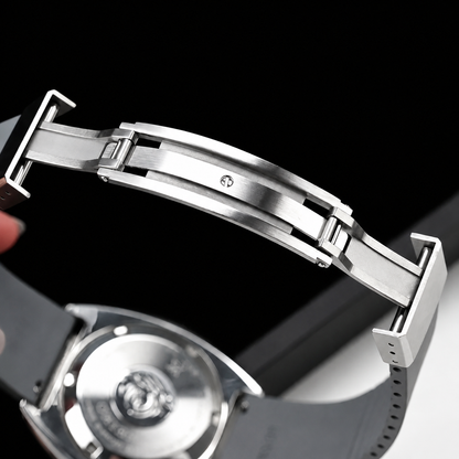 Smooth Cut to Size FKM Rubber Strap - Red 18mm / 19mm / 20mm / 21mm / 22mm